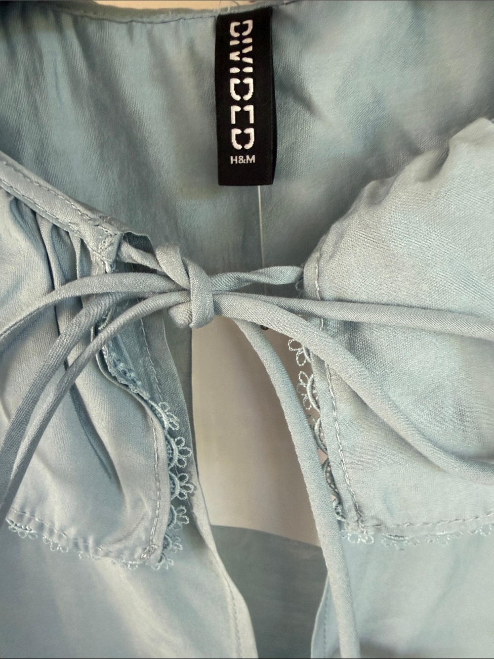 H&M Light Blue Ruffle Collar Tie-Front Blouse, nwt - Picture 16 of 17